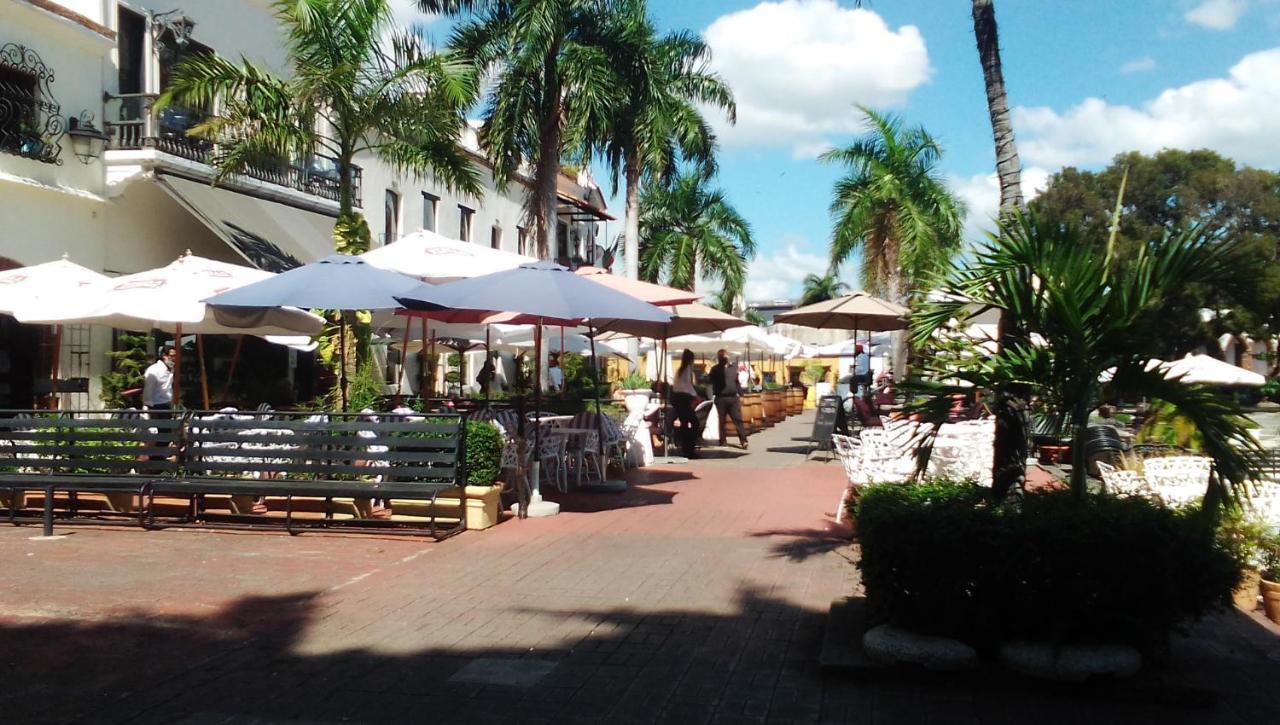 Hotel Aluge Santo Domingo Exterior photo