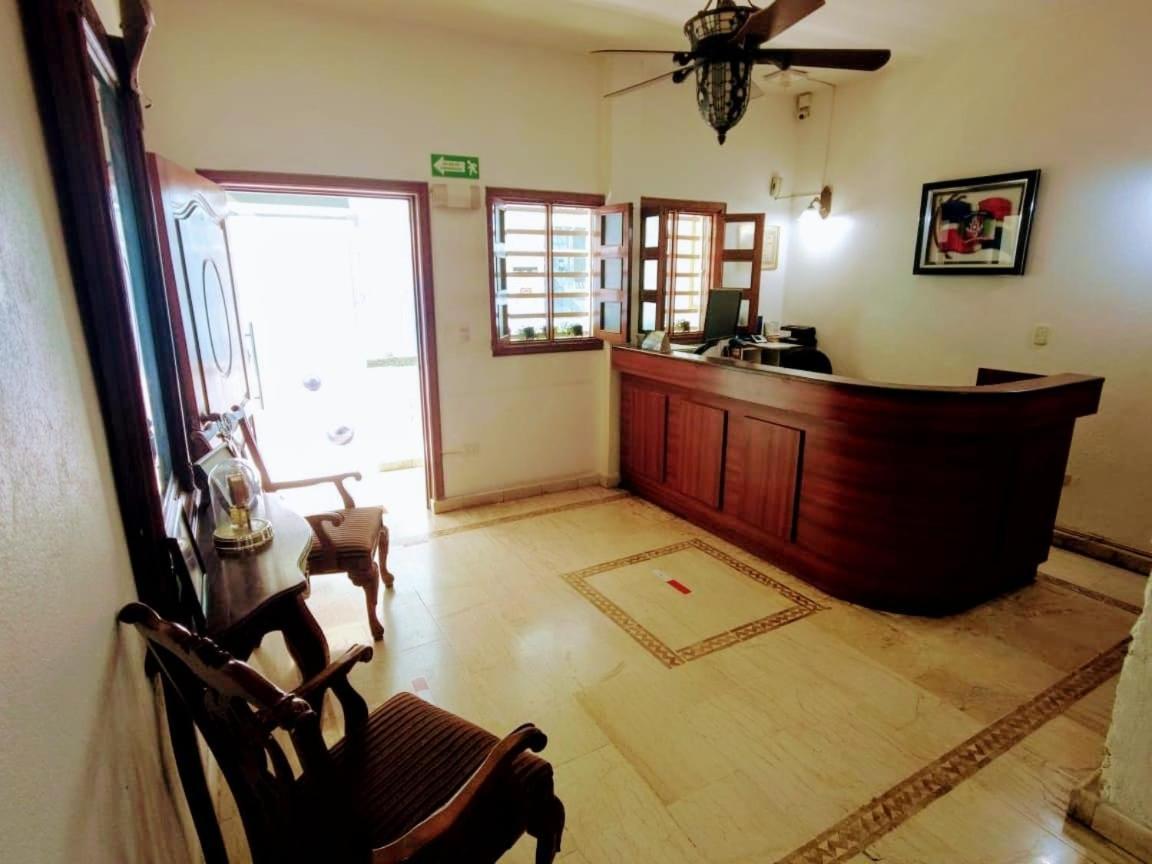 Hotel Aluge Santo Domingo Exterior photo