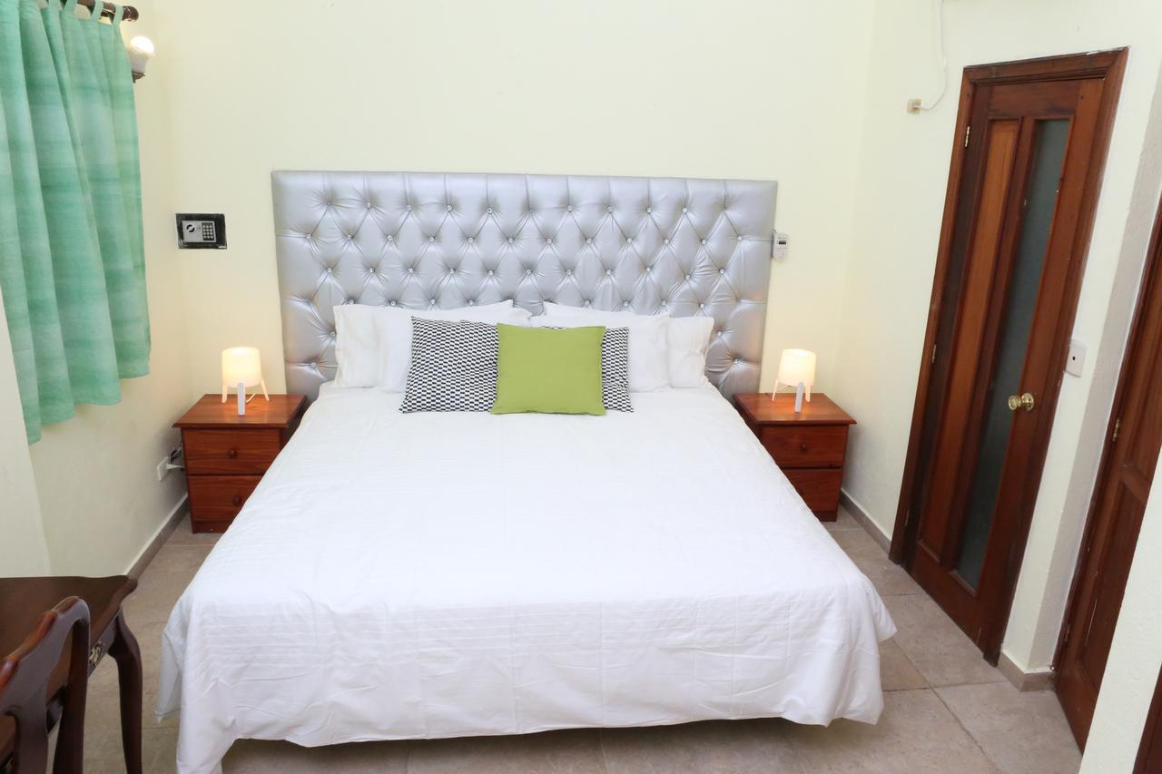 Hotel Aluge Santo Domingo Exterior photo