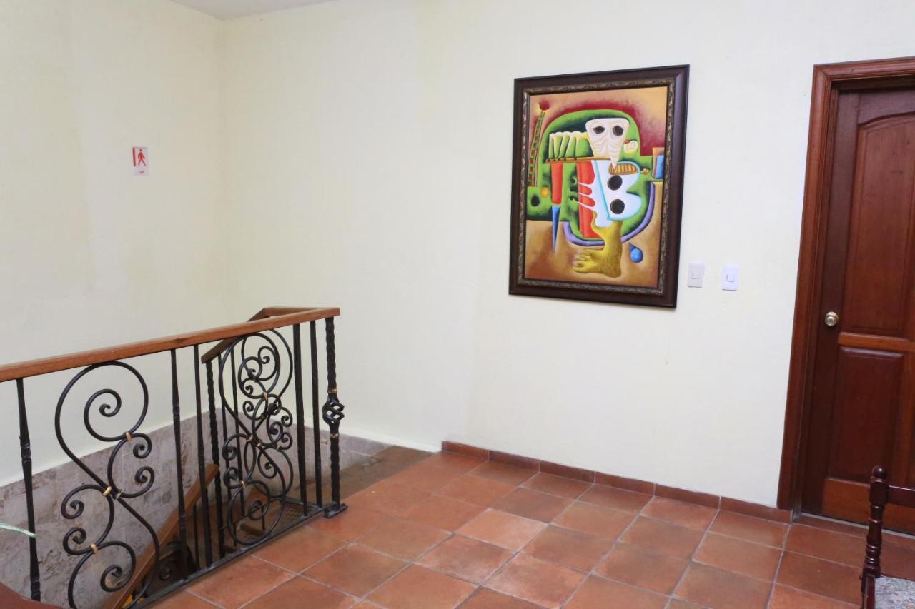 Hotel Aluge Santo Domingo Exterior photo